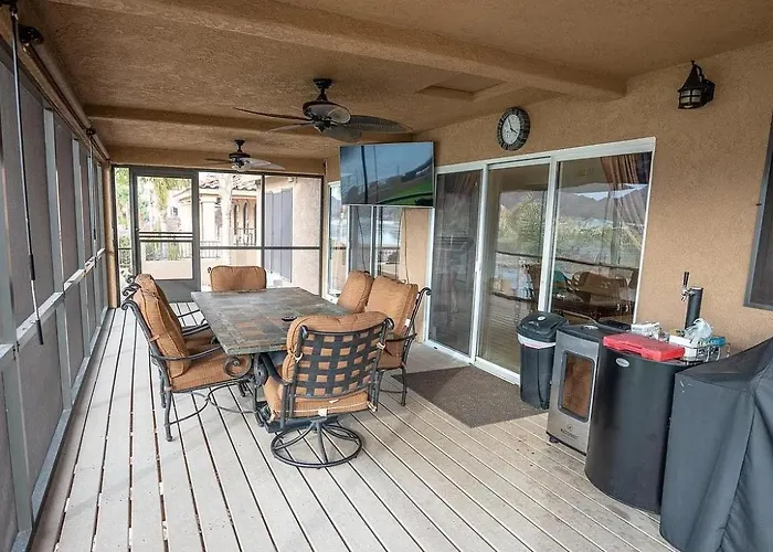 Grand Riverfront, Private & Boat Dock Parker