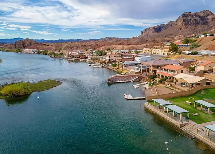 Grand Riverfront, Private & Boat Dock *