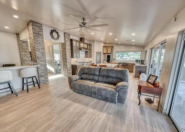 Grand Riverfront, Private & Boat Dock