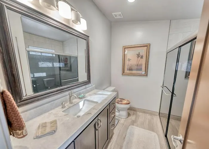 Grand Riverfront, Private & Boat Dock Holiday home