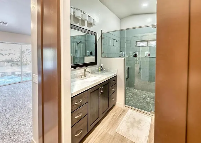 Grand Riverfront, Private & Boat Dock *