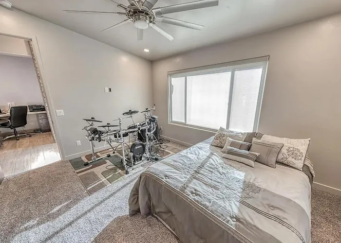 Grand Riverfront, Private & Boat Dock Holiday home Parker