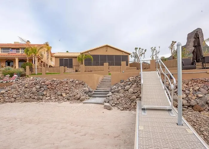 Grand Riverfront, Private & Boat Dock